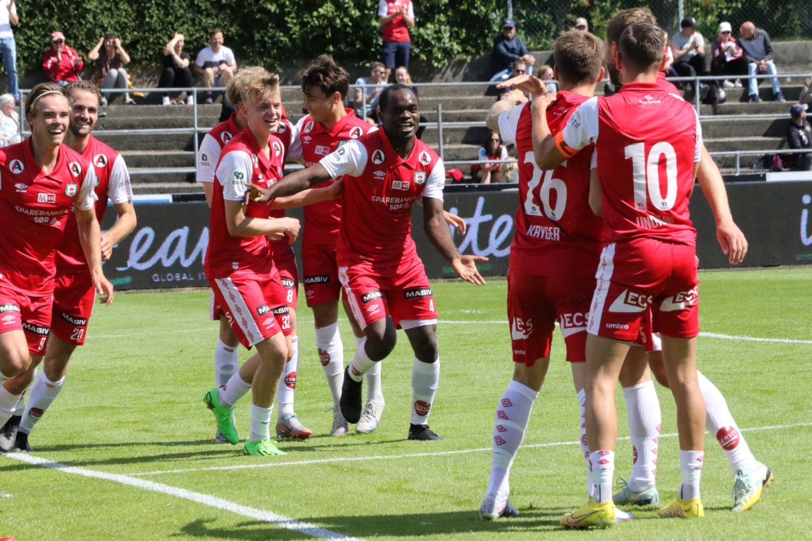 Bilder Fra Bryne - Raufoss / Bryne FK