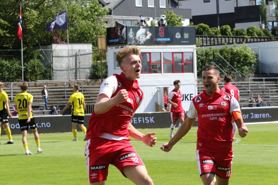 Bilder Fra Bryne - Raufoss / Bryne FK